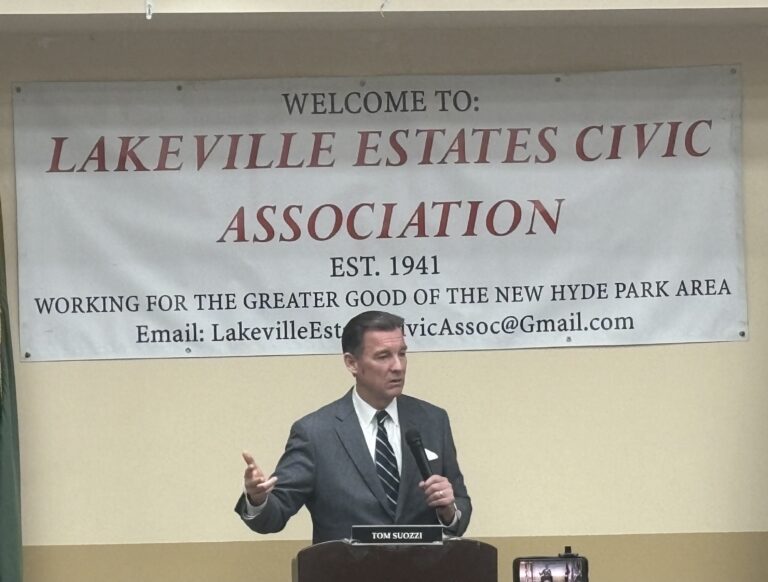 Former U.S. Rep. Tom Suozzi (D-Glen Cove) speaks to the Lakeville Estates Civic Association in New Hyde Park on Thursday, Jan. 11. (Photo by Brandon Duffy)