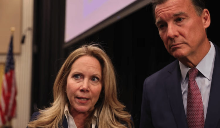 Long Island Democratic Reps. Laura Gillen and Tom Suozzi receive significant campaign dollar help from pro-Israel groups. Credit: Debbie Egan-Chin